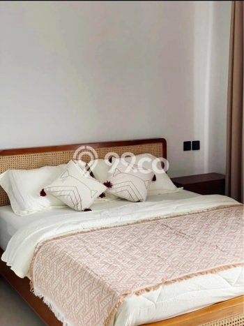 Rumah Mewah LB 250m2 Siap Huni Desain Elegan di Jimbaran, Badung Rumah Mewah LB 250m2 Siap Huni Desain Elegan di Jimbaran, Badung