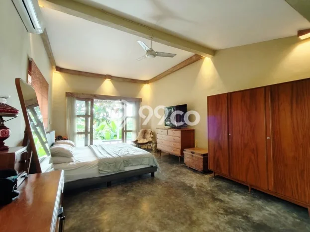 Rumah Elit LB 150m2 Siap Pakai Desain Elegan di Ketewel, Gianyar Rumah Elit LB 150m2 Siap Pakai Desain Elegan di Ketewel, Gianyar