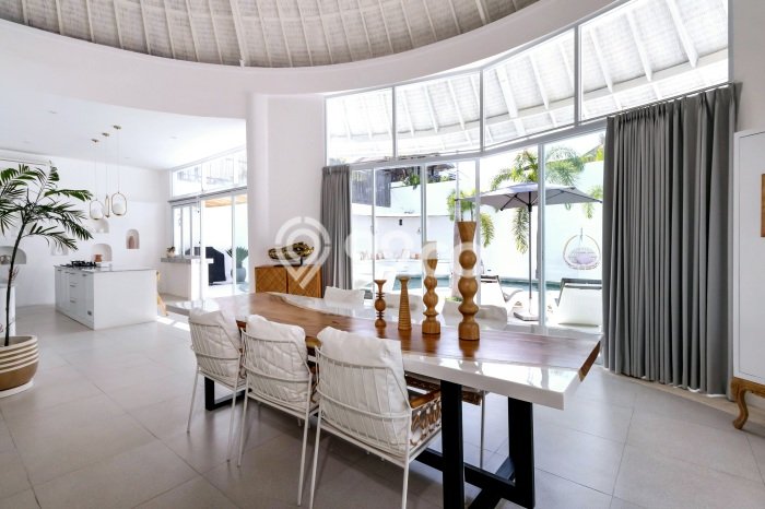Vila Nyaman di , Dimensi 535m2m², Akses ke berbagai fasilitas Vila Nyaman di , Dimensi 535m2m², Akses ke berbagai fasilitas