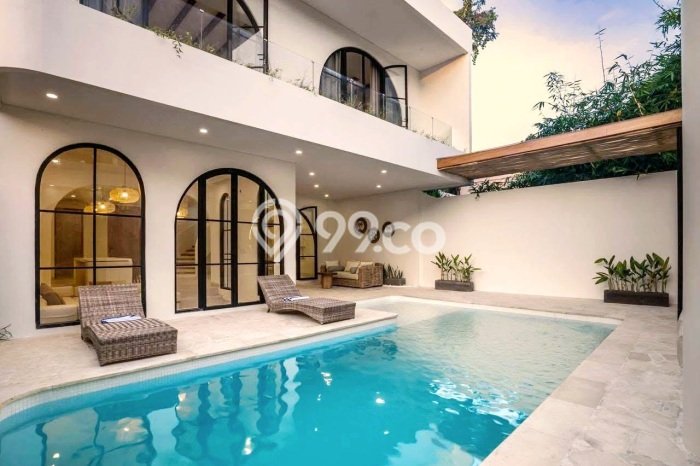 KESEMPATAN EMAS! Vila Kawasan , Area 275m2m², Area Berkembang dengan prospek naik KESEMPATAN EMAS! Vila Kawasan , Area 275m2m², Area Berkembang dengan prospek naik