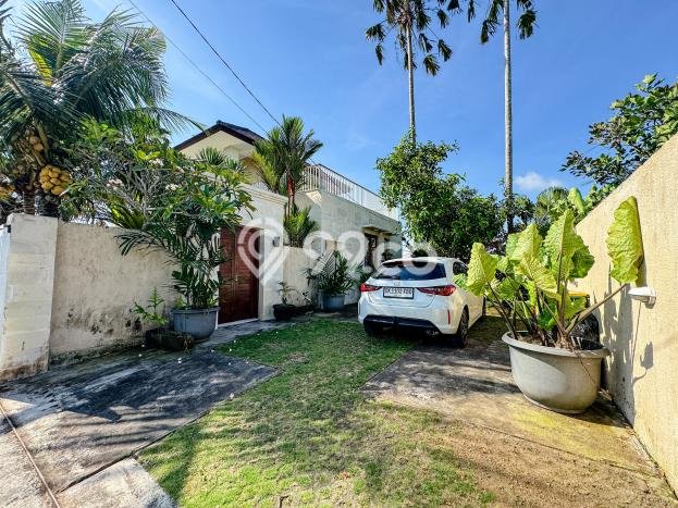 Rumah Luxury Modern Siap Huni di canggu Badung Rumah Luxury Modern Siap Huni di canggu Badung
