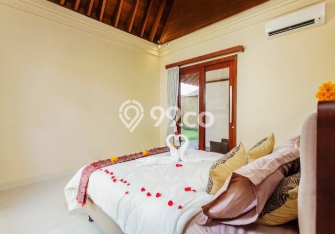 For Sale! Luxury House LT 520m2 Desain Elegan di Renon For Sale! Luxury House LT 520m2 Desain Elegan di Renon
