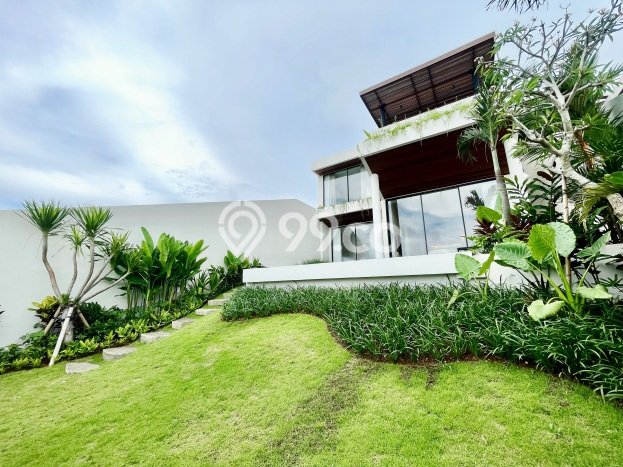 Rumah Asri di Jimbaran, Badung, Luas 200m2m² LB 174m2m² Rumah Asri di Jimbaran, Badung, Luas 200m2m² LB 174m2m²