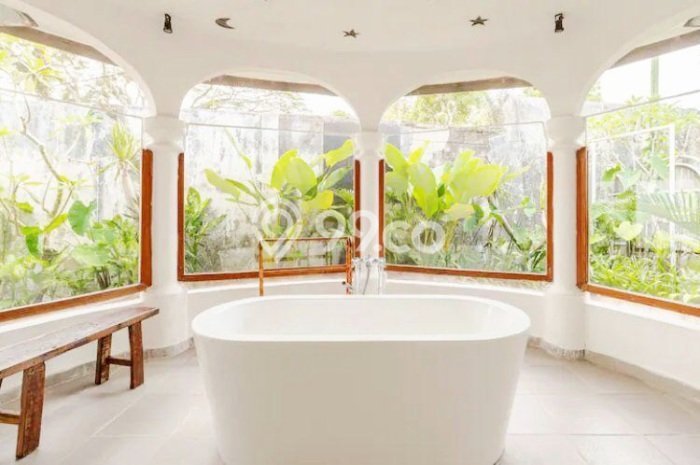 Rumah Luxury Modern Tanpa Renovasi di Umalas Badung Rumah Luxury Modern Tanpa Renovasi di Umalas Badung