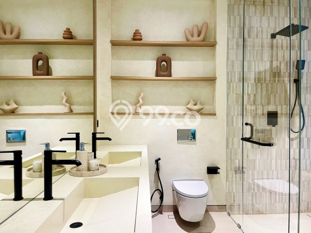 Rumah Asri di Jimbaran, Badung, Luas 200m2m² LB 174m2m² Rumah Asri di Jimbaran, Badung, Luas 200m2m² LB 174m2m²
