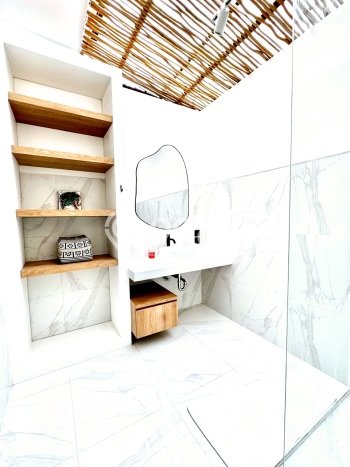Properti Strategis! Vila di Canggu, Luas 425m², Area Strategis dengan nilai meningkat Properti Strategis! Vila di Canggu, Luas 425m², Area Strategis dengan nilai meningkat