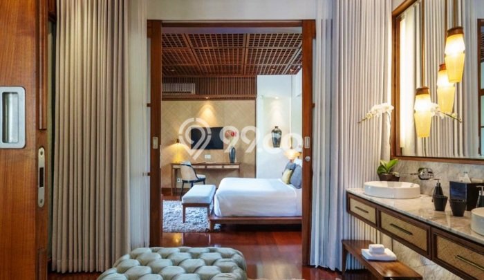 Jual Rumah Luas Elegan Dengan View Cantik di Seminyak, Badung Jual Rumah Luas Elegan Dengan View Cantik di Seminyak, Badung