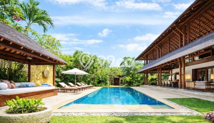 Jual Rumah Luas Elegan Dengan View Cantik di Seminyak, Badung Jual Rumah Luas Elegan Dengan View Cantik di Seminyak, Badung