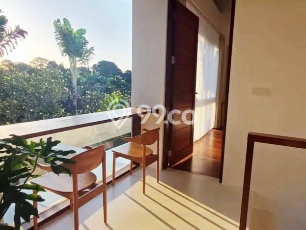 Dijual Rumah Luas Elegan Dengan View Cantik di Seminyak, Badung Dijual Rumah Luas Elegan Dengan View Cantik di Seminyak, Badung
