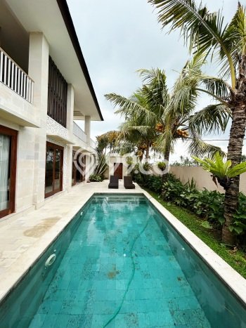 Rumah Luxury Modern Siap Huni di canggu Badung Rumah Luxury Modern Siap Huni di canggu Badung