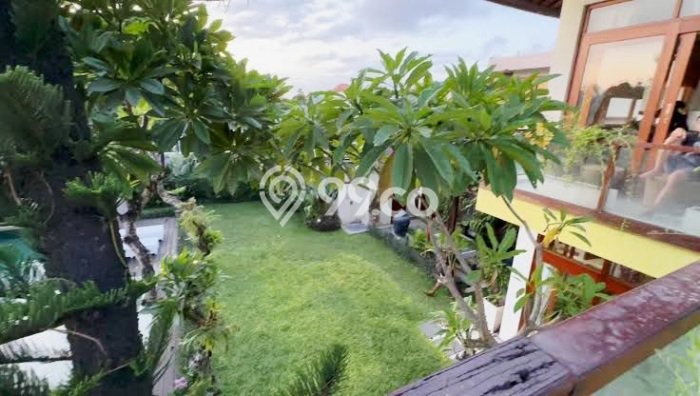 Rumah Eksklusif Dijual LT 800m2 di Kerobokan, Badung Rumah Eksklusif Dijual LT 800m2 di Kerobokan, Badung
