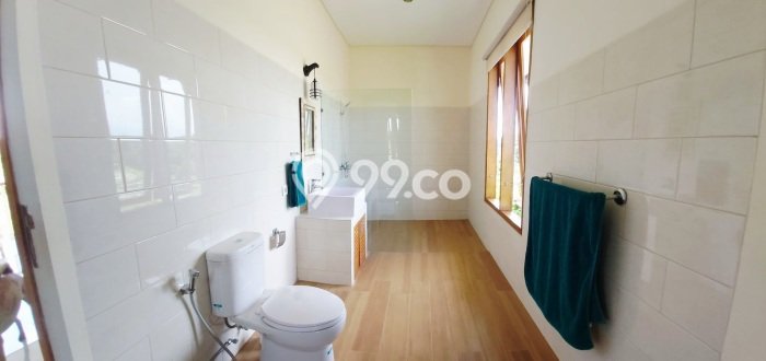 Rumah Luxury Modern Siap Huni di canggu Badung Rumah Luxury Modern Siap Huni di canggu Badung