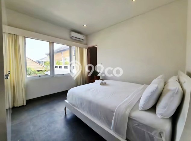 Jual Rumah Luas Elegan Dengan View Cantik di Seminyak, Badung Jual Rumah Luas Elegan Dengan View Cantik di Seminyak, Badung