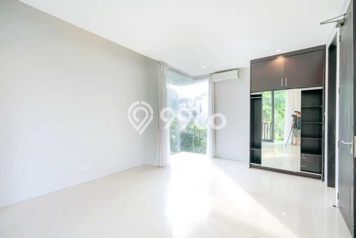 HARGA MENARIK! Vila di , Luas 1467m2m², Lingkungan Asri dan nyaman HARGA MENARIK! Vila di , Luas 1467m2m², Lingkungan Asri dan nyaman