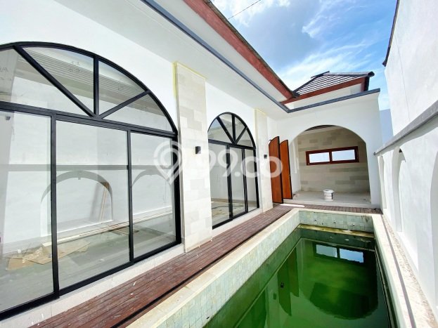 Rumah Lingkungan Nyaman kawasan , Badung, Luas 107m2m² Bangunan 55m2m² Rumah Lingkungan Nyaman kawasan , Badung, Luas 107m2m² Bangunan 55m2m²