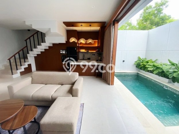 Rumah Mewah LB 250m2 Siap Huni Desain Elegan di Jimbaran, Badung Rumah Mewah LB 250m2 Siap Huni Desain Elegan di Jimbaran, Badung