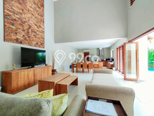 For Sale! Luxury House LT 436m2 Desain Elegan di Seminyak For Sale! Luxury House LT 436m2 Desain Elegan di Seminyak