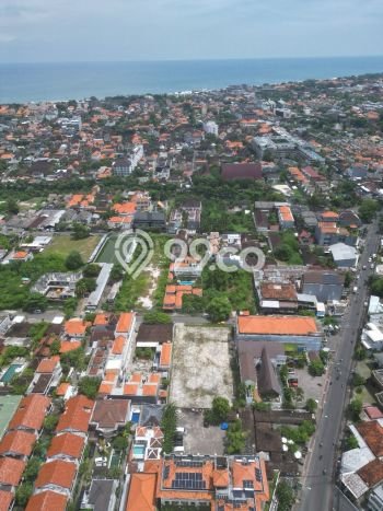 Tanah Investasi Dijual di Badung Punya Luas 1620m2 Tanah Investasi Dijual di Badung Punya Luas 1620m2