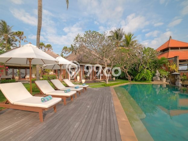 HARGA TERBAIK! Vila di , Area 2246m2m², Lokasi Strategis HARGA TERBAIK! Vila di , Area 2246m2m², Lokasi Strategis
