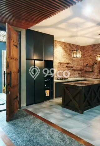 Rumah Mewah LB 485m2 Siap Pakai Desain Elegan di Umalas, Badung Rumah Mewah LB 485m2 Siap Pakai Desain Elegan di Umalas, Badung