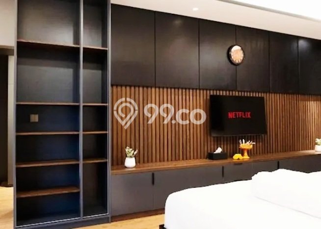 Rumah Mewah LB 385m2 Siap Pakai Desain Elegan di Seminyak, Badung Rumah Mewah LB 385m2 Siap Pakai Desain Elegan di Seminyak, Badung