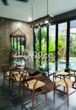 Rumah Mewah LB 485m2 Siap Pakai Desain Elegan di Umalas, Badung Rumah Mewah LB 485m2 Siap Pakai Desain Elegan di Umalas, Badung