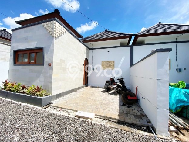 Rumah Lingkungan Nyaman kawasan , Badung, Luas 107m2m² Bangunan 55m2m² Rumah Lingkungan Nyaman kawasan , Badung, Luas 107m2m² Bangunan 55m2m²