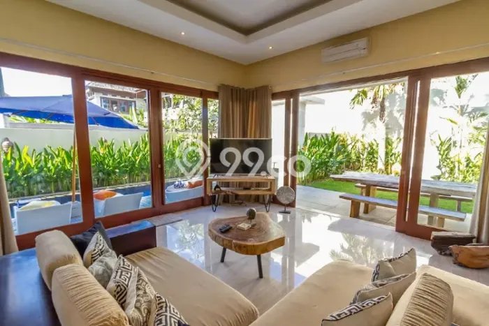 Ready to Use! Luxury House LT 312m2 Desain Modern di Canggu Ready to Use! Luxury House LT 312m2 Desain Modern di Canggu