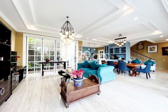 Jual Rumah Mewah Megah Dengan View Cantik di Umalas, Badung Jual Rumah Mewah Megah Dengan View Cantik di Umalas, Badung