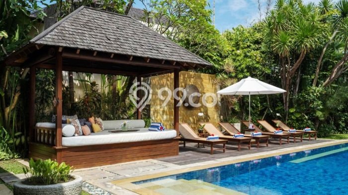Jual Rumah Luas Elegan Dengan View Cantik di Seminyak, Badung Jual Rumah Luas Elegan Dengan View Cantik di Seminyak, Badung