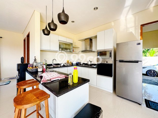 Rumah Luxury Modern Siap Huni di canggu Badung Rumah Luxury Modern Siap Huni di canggu Badung