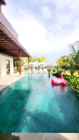 Hunian Elit LB 900m2 Siap Huni Desain Elegan di Cemagi, Badung Hunian Elit LB 900m2 Siap Huni Desain Elegan di Cemagi, Badung