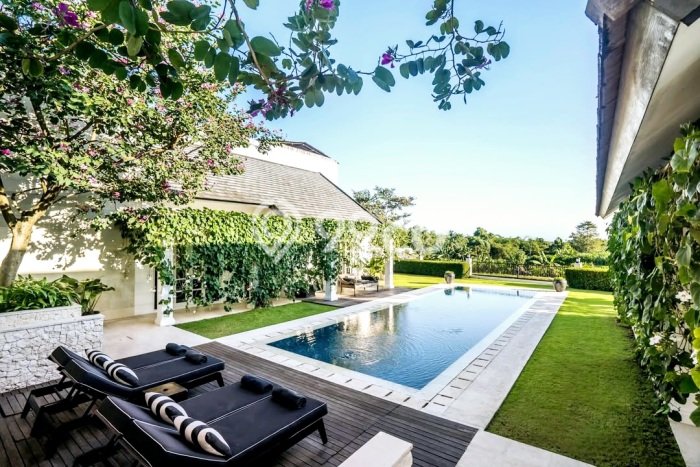 Properti Potensial! Vila di , Luas 1100m2m², Hasil Tinggi untuk investasi Properti Potensial! Vila di , Luas 1100m2m², Hasil Tinggi untuk investasi