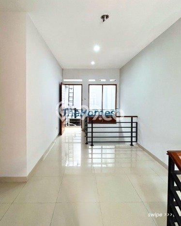 Rumah Strategis Modern Lb 142m2 di Tebet, Jakarta Selatan Rumah Strategis Modern Lb 142m2 di Tebet, Jakarta Selatan