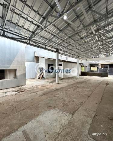 SIAP HUNI! Rumah Asri area Tebet, Luas 132m² LB 1m² SIAP HUNI! Rumah Asri area Tebet, Luas 132m² LB 1m²