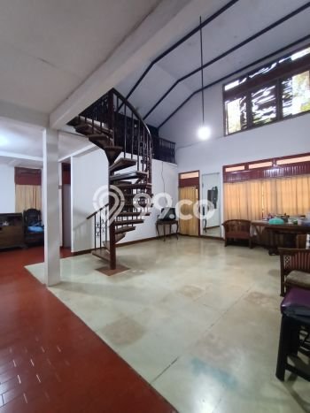 Ready to Use! Luxury House LT 934m2 Desain Elegan di Condet Ready to Use! Luxury House LT 934m2 Desain Elegan di Condet