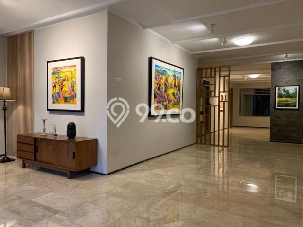 SEGERA MILIKI! Rumah di Utan Kayu, Jakarta Timur, LT 309m² LB 200m² SEGERA MILIKI! Rumah di Utan Kayu, Jakarta Timur, LT 309m² LB 200m²