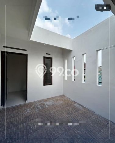 JUAL CEPAT! Rumah Ready Stock Area Strategis Tebet, Luas 165m² LB 270m² JUAL CEPAT! Rumah Ready Stock Area Strategis Tebet, Luas 165m² LB 270m²