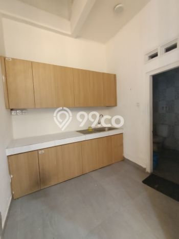 HUNIAN IMPIAN! Rumah area Tebet, 4 KT, Bebas Banjir, LT 300m² Bangunan 250m² HUNIAN IMPIAN! Rumah area Tebet, 4 KT, Bebas Banjir, LT 300m² Bangunan 250m²