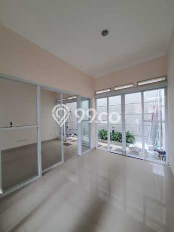 For Sale Rumah Elit Exclusive di Tebet, Jakarta Selatan For Sale Rumah Elit Exclusive di Tebet, Jakarta Selatan