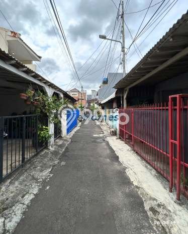 Dijual Rumah 4 Kamar Lokasi Strategis Bagus dan Strategis di Tebet Dijual Rumah 4 Kamar Lokasi Strategis Bagus dan Strategis di Tebet