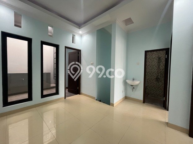 Rumah Minimalis Dijual Lokasi Tebet 4 Kamar dengan LT 87m2 Rumah Minimalis Dijual Lokasi Tebet 4 Kamar dengan LT 87m2