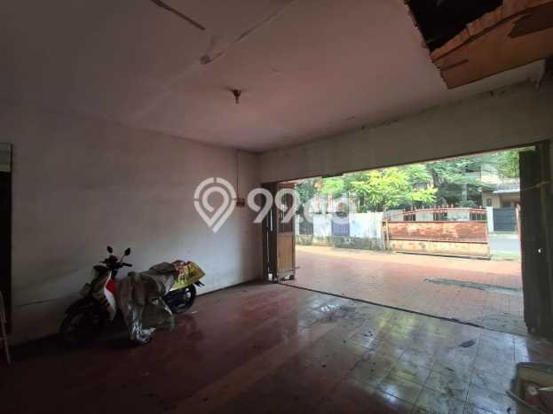 Dijual Rumah Mewah Megah Dengan View Eksklusif di Pejaten, Jakarta Selatan Dijual Rumah Mewah Megah Dengan View Eksklusif di Pejaten, Jakarta Selatan
