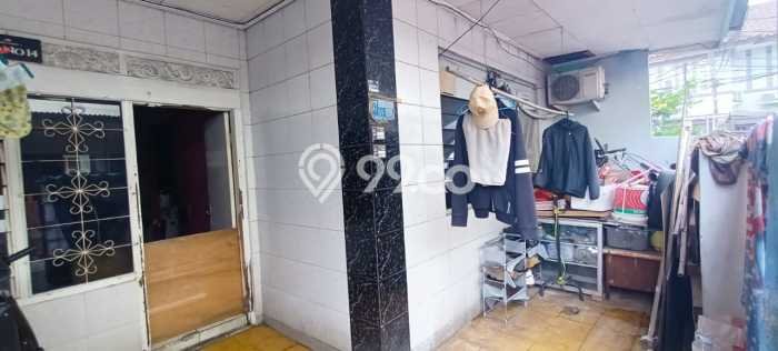 Hunian Cantik Minimalis Lb 120m2 di Tebet, Jakarta Selatan Hunian Cantik Minimalis Lb 120m2 di Tebet, Jakarta Selatan