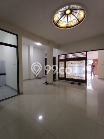 PRIME PROPERTY! Rumah di Tebet, 5 KT, Lingkungan Elite, LT 168m² Bangunan 300m² PRIME PROPERTY! Rumah di Tebet, 5 KT, Lingkungan Elite, LT 168m² Bangunan 300m²