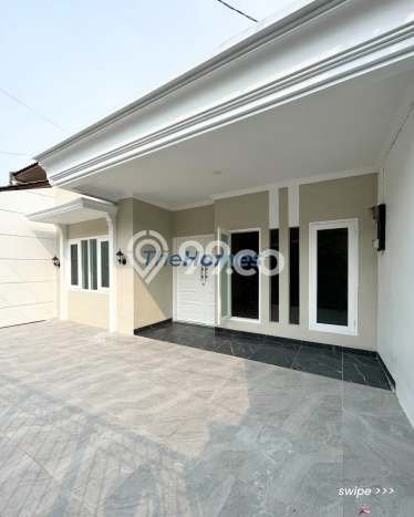For Sale Rumah Mewah Exclusive di Tebet, Jakarta Selatan For Sale Rumah Mewah Exclusive di Tebet, Jakarta Selatan