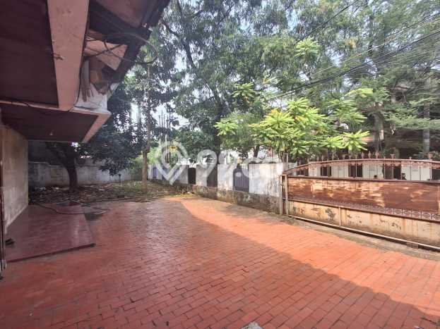 Dijual Rumah Mewah Megah Dengan View Eksklusif di Pejaten, Jakarta Selatan Dijual Rumah Mewah Megah Dengan View Eksklusif di Pejaten, Jakarta Selatan