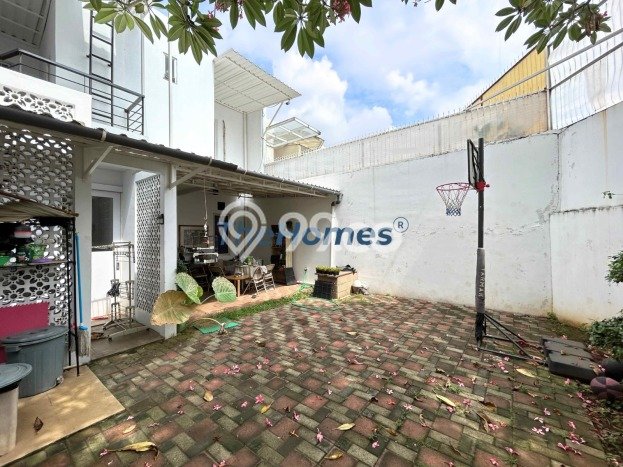 Rumah Berkualitas area Pancoran, Jakarta Selatan, LT 194m² Bangunan 166m² - BISA KPR! Rumah Berkualitas area Pancoran, Jakarta Selatan, LT 194m² Bangunan 166m² - BISA KPR!