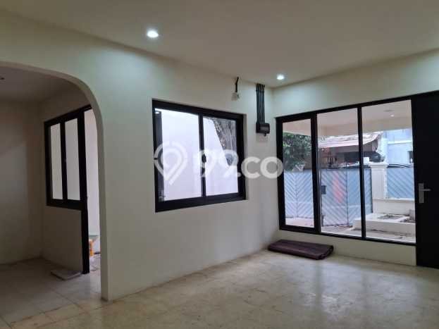 Siap Huni Rumah Mewah 3 Kamar di Pancoran Dekat ke Mana Saja Siap Huni Rumah Mewah 3 Kamar di Pancoran Dekat ke Mana Saja