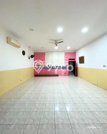 Hunian Eksklusif Siap Huni LT 344m2 di Tebet, Jakarta Selatan Hunian Eksklusif Siap Huni LT 344m2 di Tebet, Jakarta Selatan